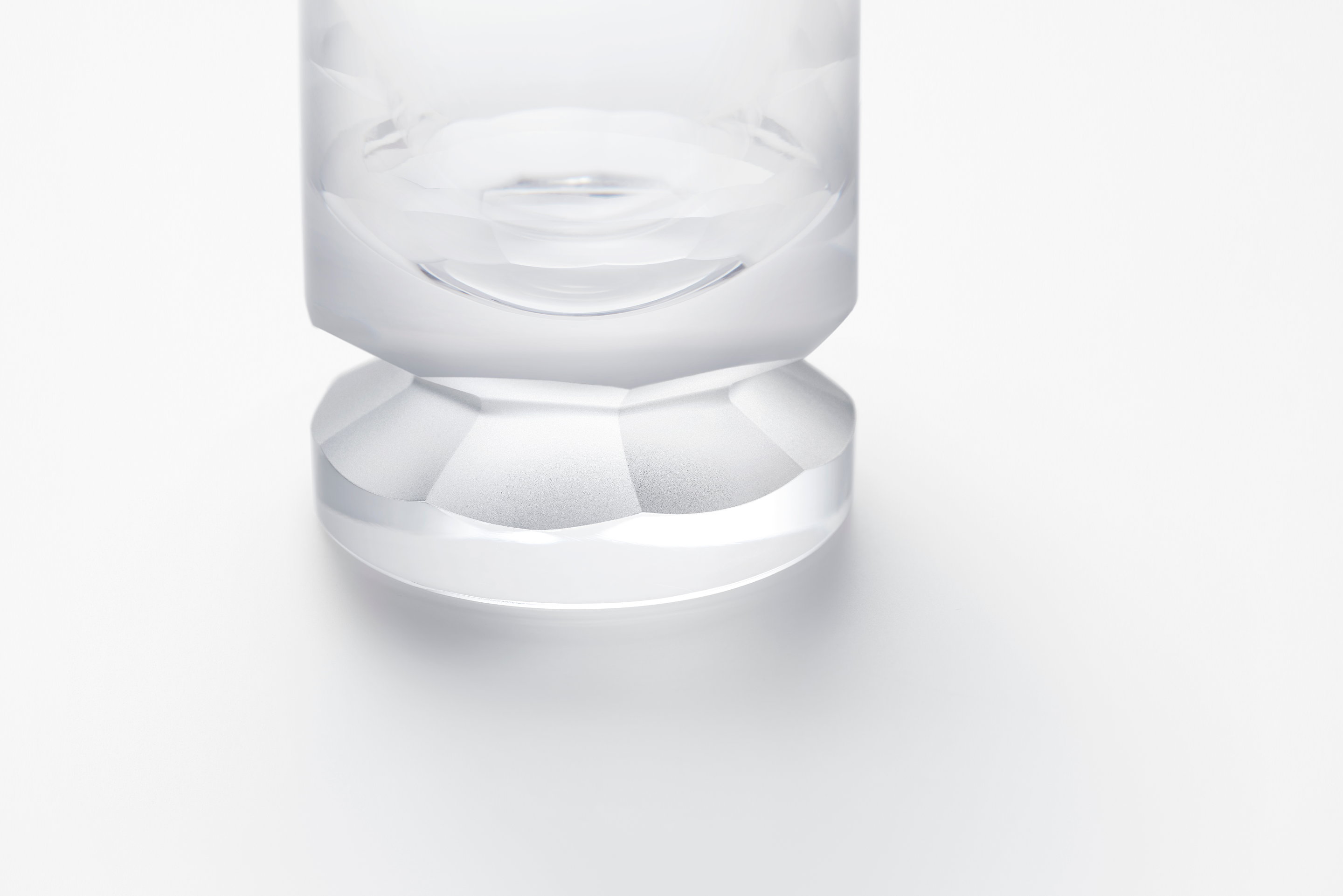  Lasvit Beaver Glassware Collection " class = "aimg lazyload" /> </source> </picture> </figure>
<figure class=