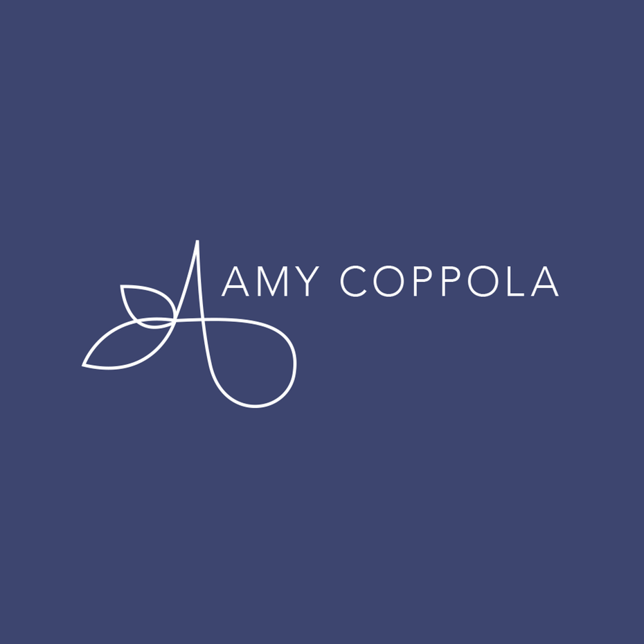  тонкий, простой логотип с надписью «Amy Coppola» 