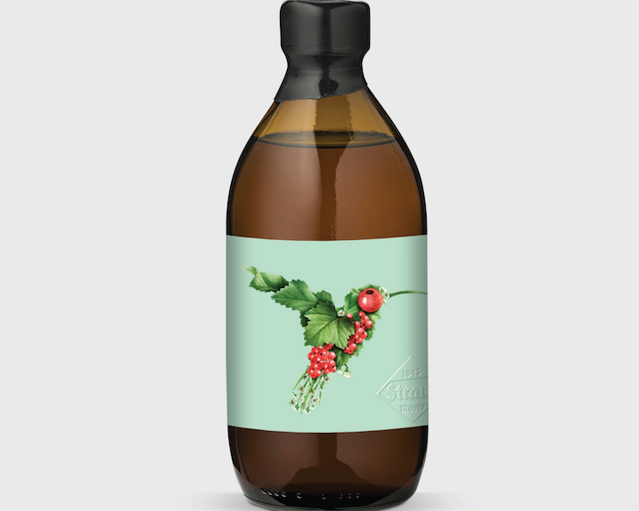  этикетка на бутылке с изображением коллажа колибри, созданного с меньшими изображениями листьев и ягод 