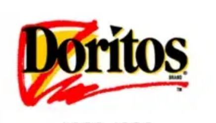  Эволюция логотипа Doritos, 1992 г. "width =" 436 "height =" 250 "/> 
 
<figcaption> Логотип Doritos, 1992 г. </figcaption></figure>
<p> Форма треугольника хорошо подходила Doritos, не только потому, что это было более актуально для их продукта, но еще и потому, что треугольники в дизайне логотипов изображают компанию как авторитет или лидера. На протяжении 2000-х годов Doritos экспериментировал с различными версиями треугольника, в каждом из которых использовался нарисованный или наэлектризованный стиль линий. </p>
<p> Окончательная версия, выпущенная в 2013 году, закрепила работу электрифицированных линий, но работала в знакомой красно-желто-черной цветовой схеме, которую они сохранили с 90-х годов. </p>
<h2 id=