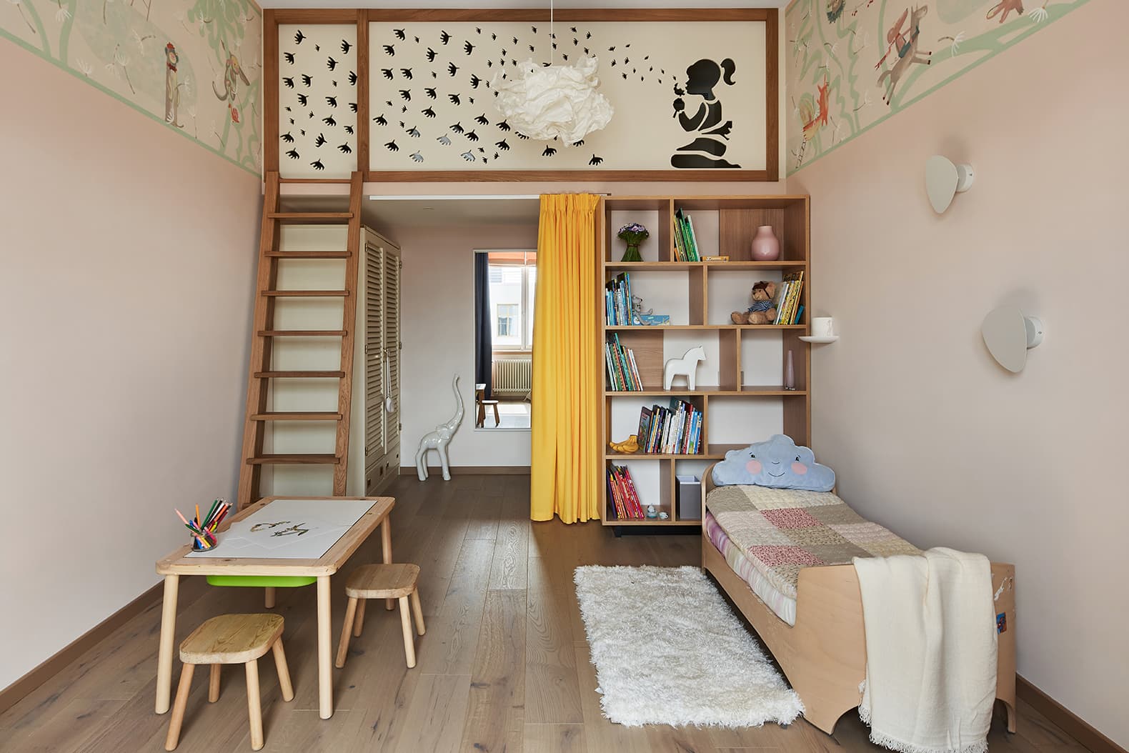 Квартира с камином в стиле эко-минимализм — проект архитектурного бюро Nikolai Bannikov Interiors