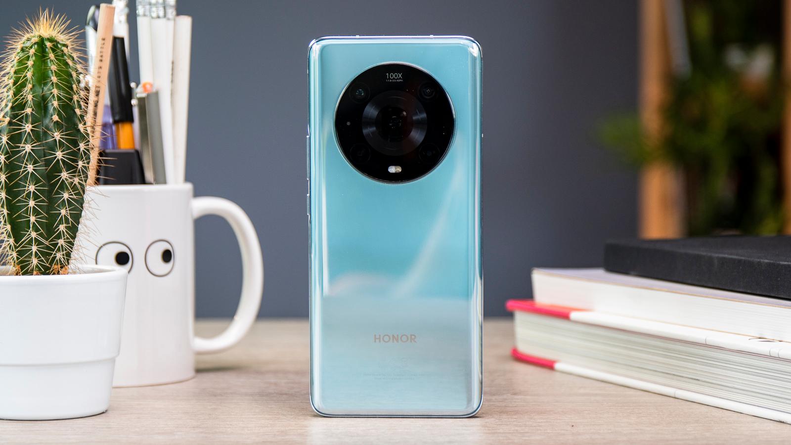 Лучшие телефоны Honor 2023 года: обзор смартфонов Honor