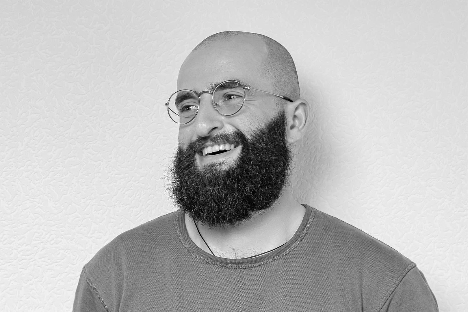 Q&A: Зелимхан Хамицаев | Читать design mate