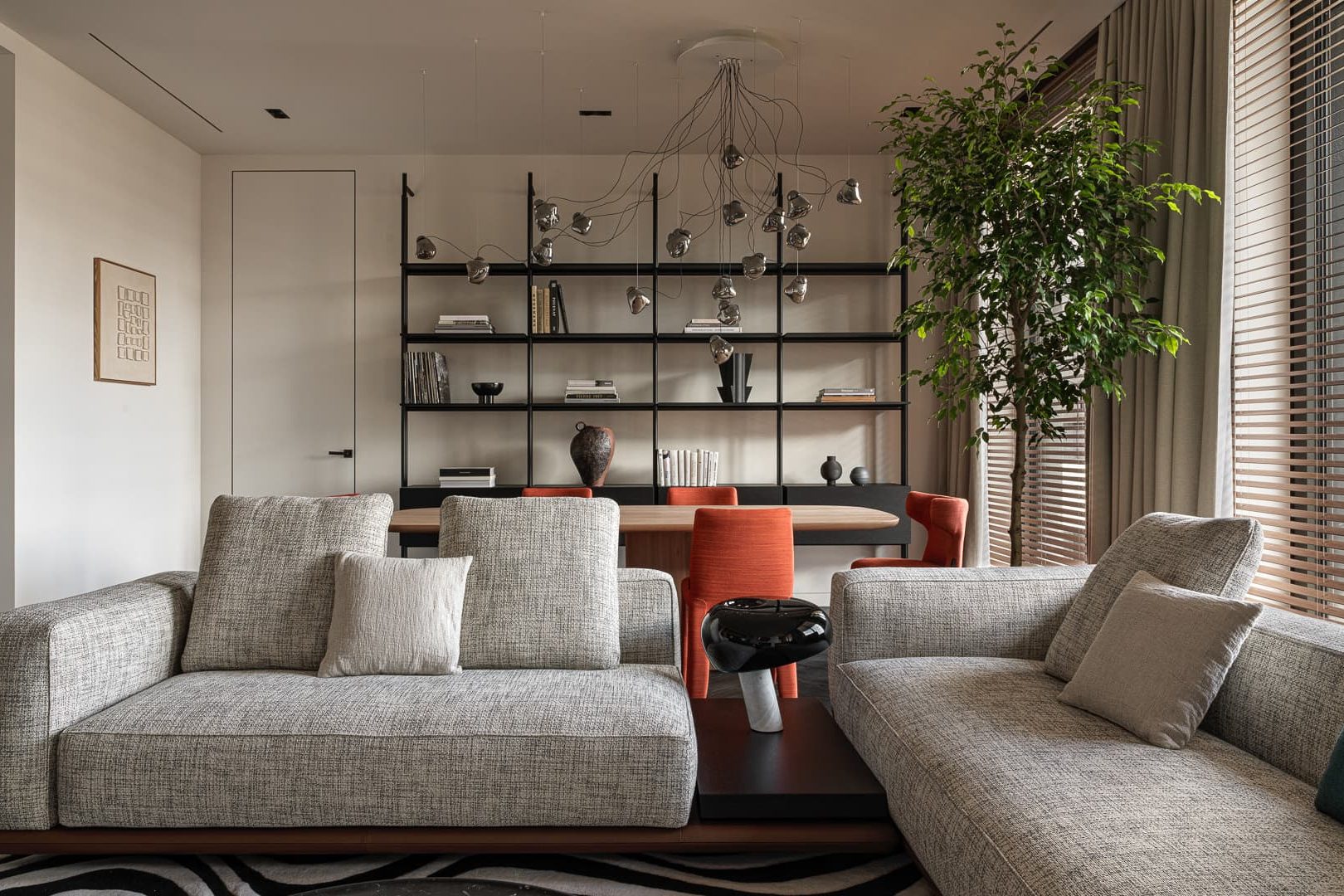 Интерьер большой квартиры для творческой девушки — проект ART-UGOL