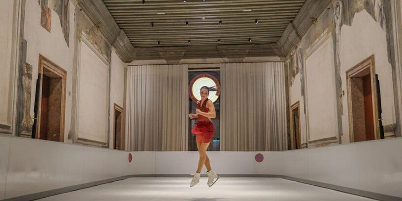 В Венеции установили каток внутри исторического палаццо